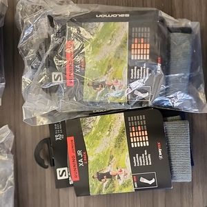 NEW! Salomon XA Junior Running Socks Kids XS 2 packs of 2!